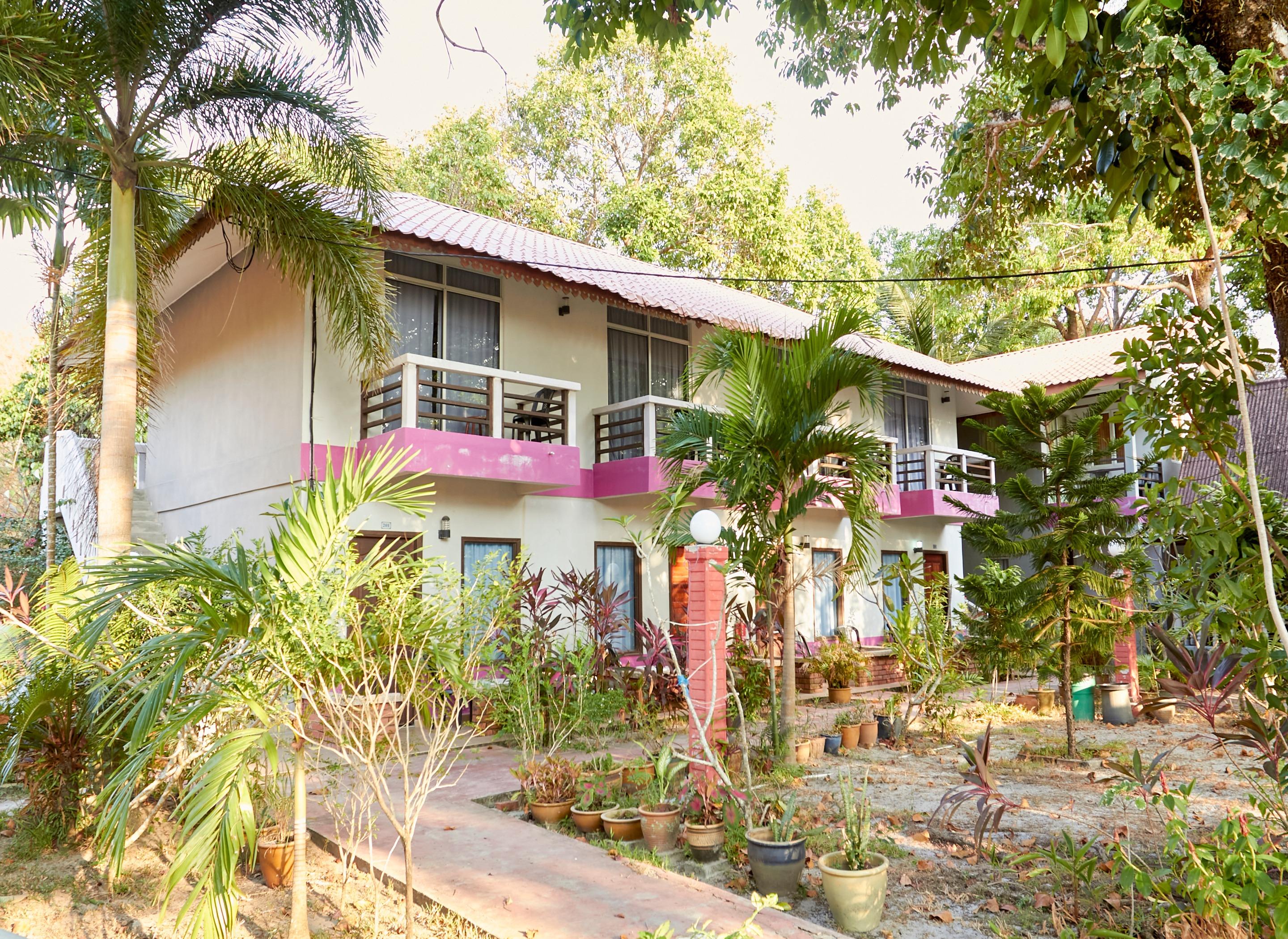 Corrie Chalet, Pantai Cenang  Esterno foto