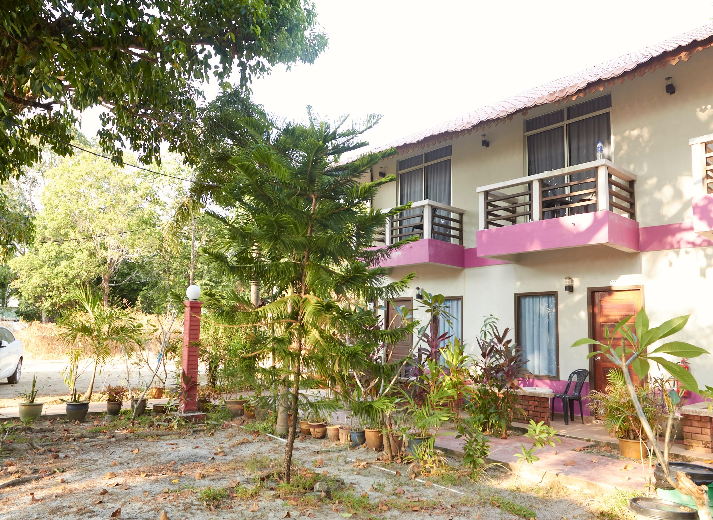 Corrie Chalet, Pantai Cenang  Esterno foto