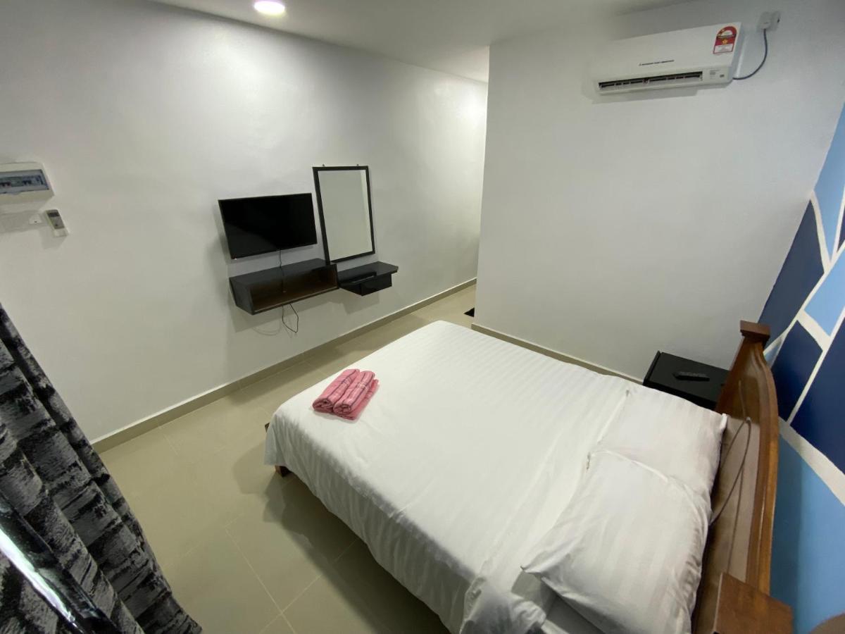 Corrie Chalet, Pantai Cenang  Esterno foto