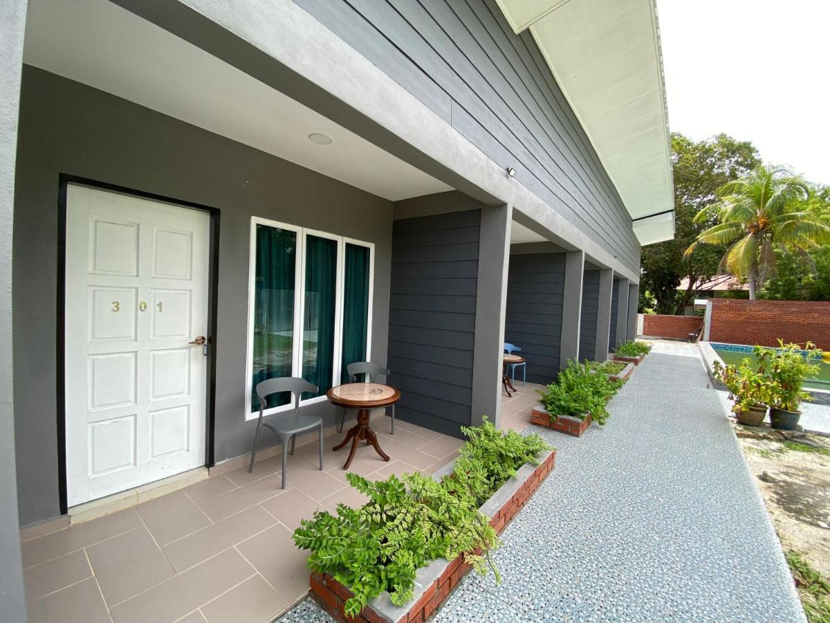 Corrie Chalet, Pantai Cenang  Esterno foto
